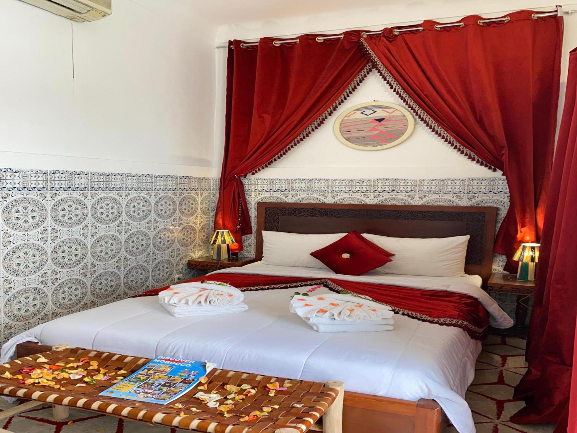 Riad Lazord De Marrakech Entier Marrakesch Exterior foto