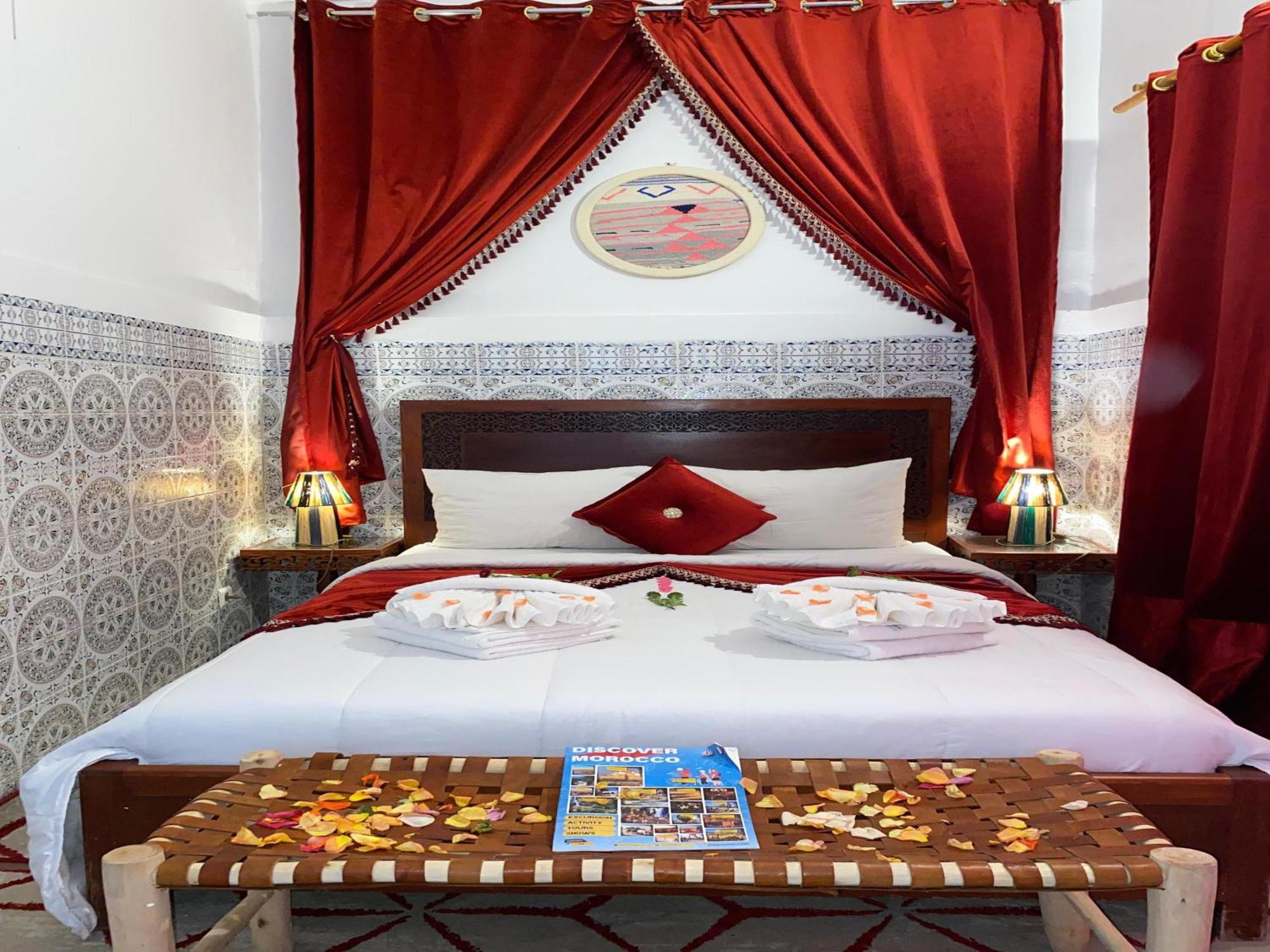 Riad Lazord De Marrakech Entier Marrakesch Exterior foto